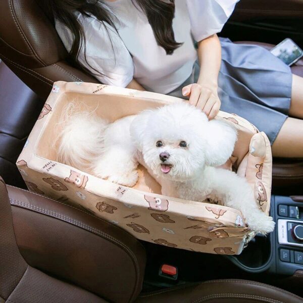 Windproof Dog Car Hammock for Autumn/Winter Travel - Image 2